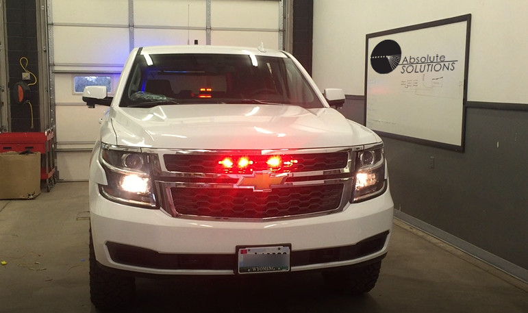 Emergency vehicle lighting installation